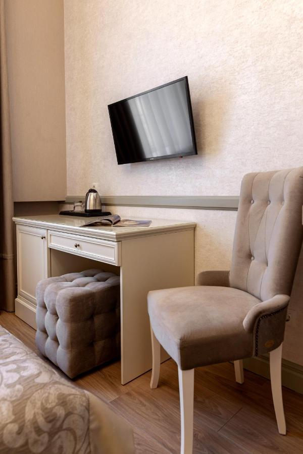 Royal Mini-Apart Hotel On Rynok Square Lemberg Exterior foto